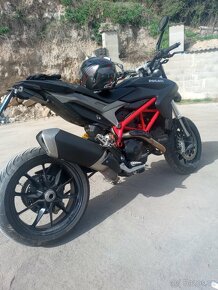Ducati hypermotard 821 - 3