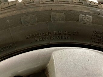 Celoroční pneu 205/55 R16 + ALU disky 6 1/2J - 3