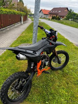 Prodám pitbike s koly 17/14 - 3