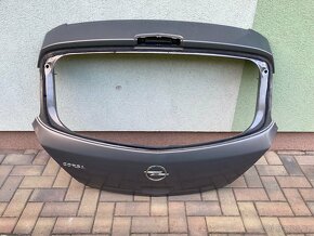Dveře páté OPEL CORSA D zadní víko 100361023 - 3