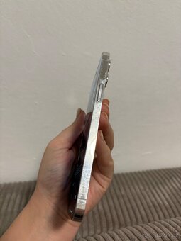 iPhone 12 pro max 256 GB - stříbrná barva - 3
