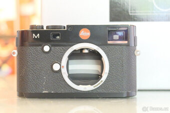 Leica M (Typ 240) černá - klasická, s černým lakem a známkam - 3