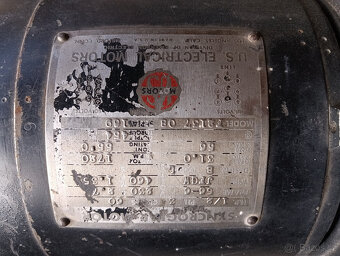 Naviják na veterána DODGE - 3