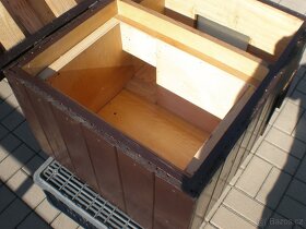 zateplená psí bouda pro malá plemena - 3