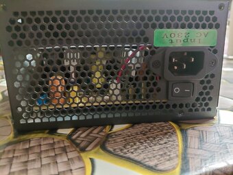 Základní deska Asus A88XM-PLUS s procesorem a zdrojem - 3