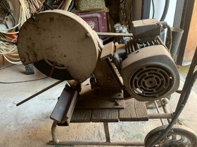 rozbrušovací úhlová stolní pila 300mm - 3