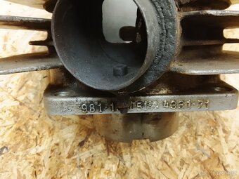 Čz motokros válec981 - 3