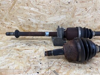 PŘEDNÍ POLOOSY FIAT LINEA 1.3 MJTD 51816764 / 51816768 - 3