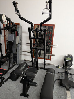 Posilovací stroj Lat Pulldown SLEVA 10 000,- - 3