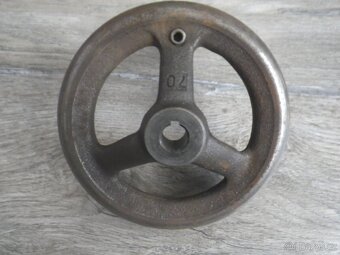 Ovládací kolo soustruh, frézka. Klika - 3