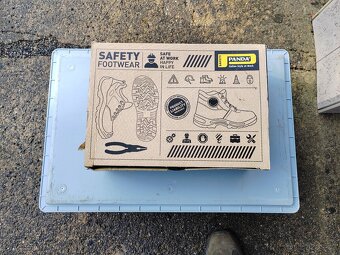 Pracovní obuv 44 - 3