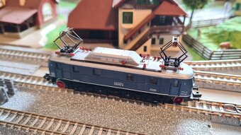 Vláčky N - električka DB BR 119 012 - 3