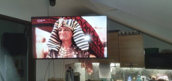 40" Metz 40MQF7000Z - 3