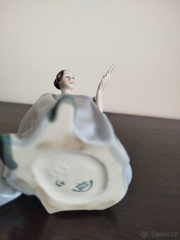 Porcelánová soška - 3