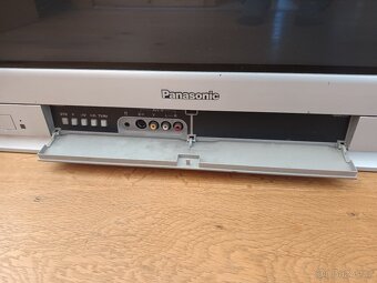 Panasonic quintrix 100hz - 3