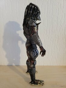 Boar Predator - Neca figurka - 3