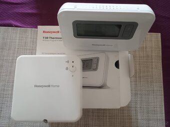 Honeywell T3R bezdrátový termostat - 3