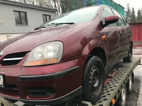 Nissan Almera Tino 1.8i - náhradní díly z vozu - 3