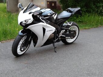 Prodám Honda CBR 1000rr Fireblade - 3