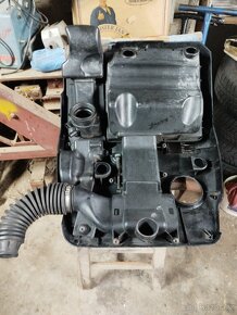 Filtr box WW POLO 1,2 HTP 40 KW kód AWY - 3