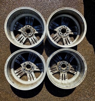 Alu kola 5x120 - 3