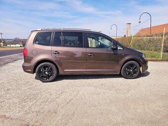 Volkswagen Touran 1,4tsi Highline model 2012 - 3