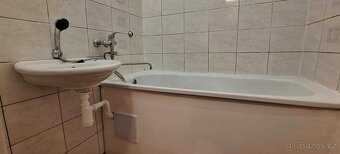 Prodej bytu 2+1 53m², ulice Chomutovská 1242 - Kadaň - 3
