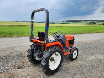 JAPONSKÝ MALOTRAKTOR KUBOTA GB155 4X4 - 3