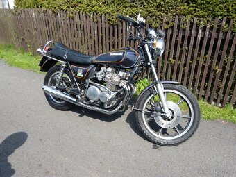 Kawasaki KZ 650D - 3
