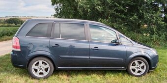 Opel Zafira 1.8 - 3