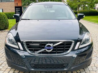 Volvo XC60 2.0D 120KW 5VÁLEC AUT 1MAJITEL SERVISKA 2WD TAŽNÉ - 3