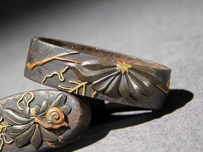 Japonská starožitný set Fuchi / Kashira pro japonský meč - 3