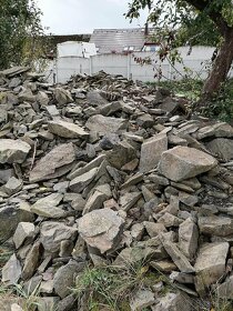 LOMOVY Kámen SLEVA - 3