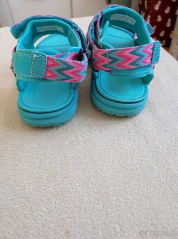 Dětské sandály 32 skoro nové - 3
