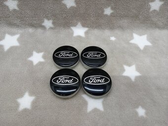 Středové krytky Ford, 54x52mm Černá - 3