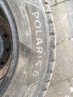Barum 185/65R15 zimní - 3