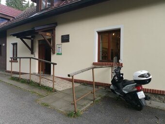 Skútr Yamaha - 3