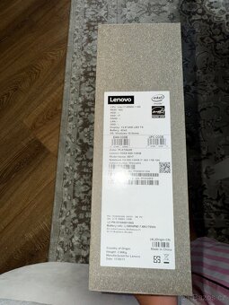 Lenovo Yoga 920 – i7 8. generace / 16 GB RAM / 1 TB SSD - 3
