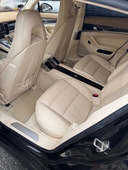 Porsche Panamera Turbo 4s - 3
