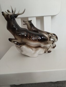 Porcelánová soška štvanice - 3