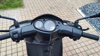 Aprilia SR 125 - 3