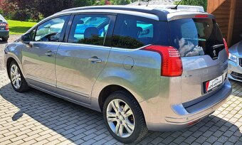 Peugeot 5008 2,0HDi 110kw r.v.3/2016 7 míst - 3