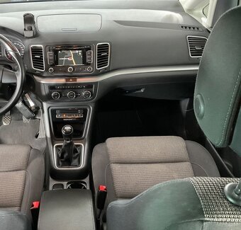 Volkswagen Sharan 2.0 Tdi 103 KW 9/2014 VYHŘ. SEDADEL 7-MÍST - 3