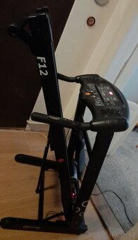 Motorový běžecký pás Master F-12 - 3