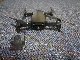 Dron: DJI Mavic Air - 3