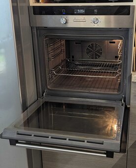 vestavná trouba Siemens - 3
