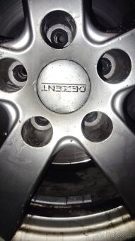 ALU Kola R17 DEZENT 5x 114.3 + zim.pneu 225/55/17 - 3