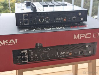 Akai MPC One - 3