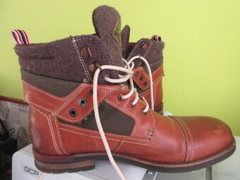 Pánské moderní kotníkové boty BUGATT vel. 43. - 3