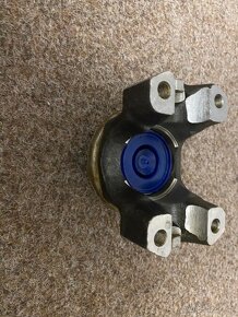 Unašeč kardanu JCB - 3